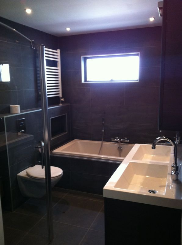 toilet en badkamer opgeleverd