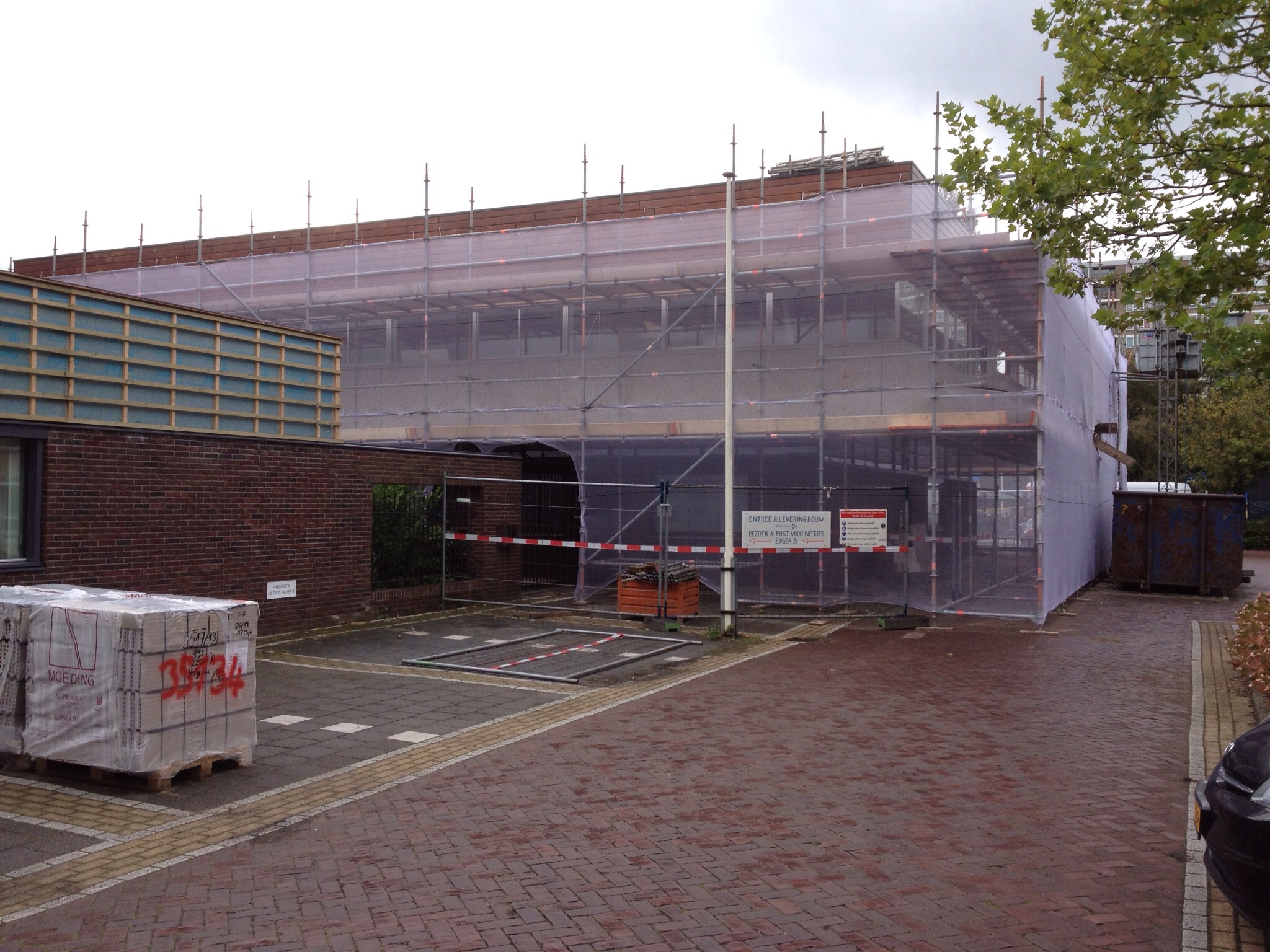 Start renovatie kantoorpand 